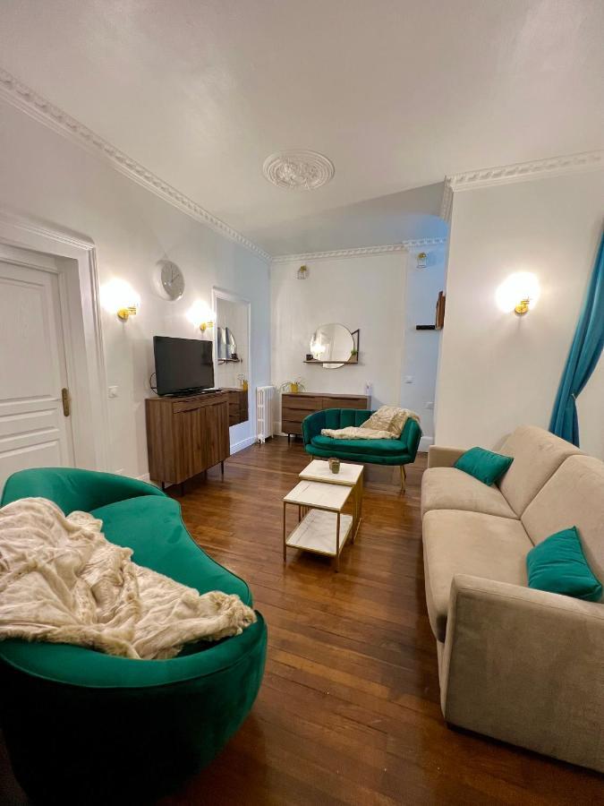 Appartement De Luxe Avec Fresque, Hyper Centre Et Parking Sure Fontainebleau Exterior foto