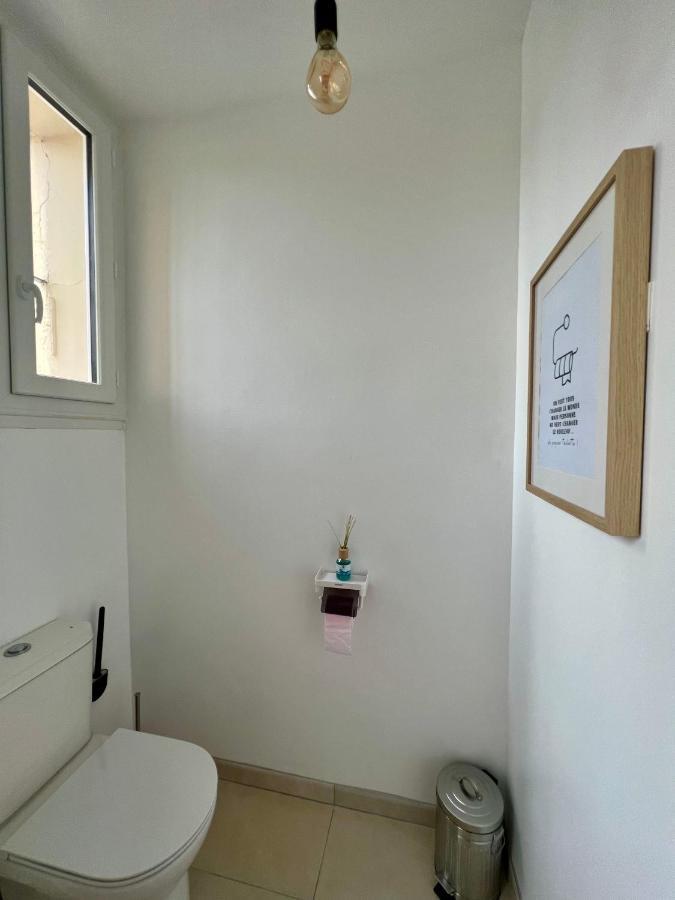 Appartement De Luxe Avec Fresque, Hyper Centre Et Parking Sure Fontainebleau Exterior foto